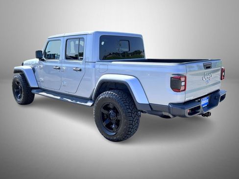 Used 2021 Jeep Gladiator Overland AWD/4WD image 7