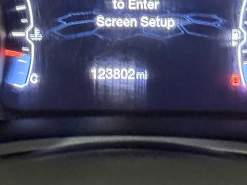 Used 2017 Jeep Compass Latitude w/ Popular Equipment Group FWD image 16