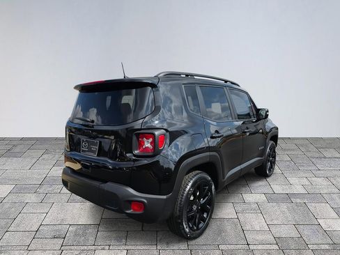 Used 2023 Jeep Renegade Altitude image 7