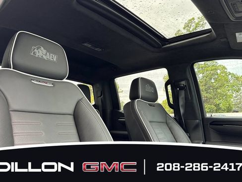 Used 2024 GMC Sierra 1500 AT4X w/ AT4X AEV Edition AWD/4WD image 18