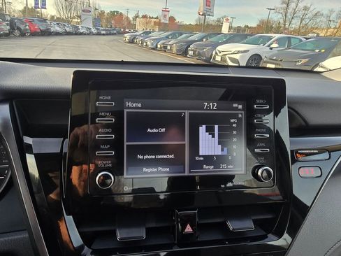 Used 2024 Toyota Camry SE w/ Cold Weather Package image 20