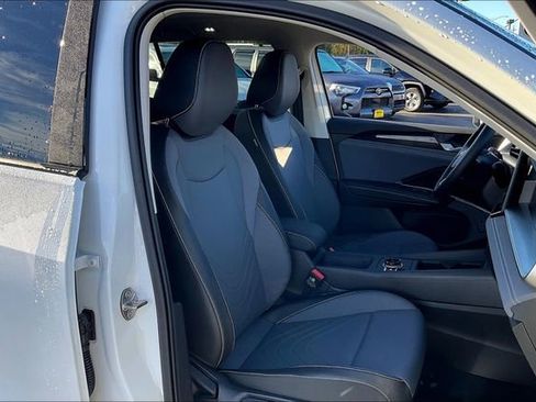 New 2025 Volkswagen Tiguan SE AWD/4WD image 28