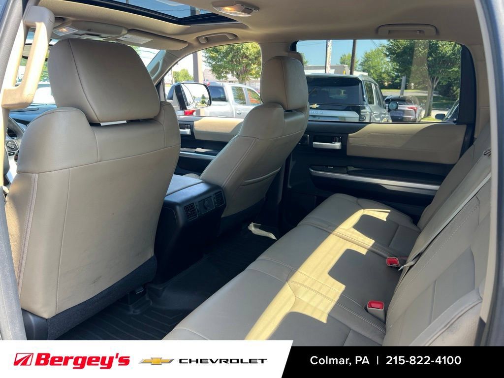Used 2014 Toyota Tundra Limited w/ Limited Premium Package AWD/4WD image 10