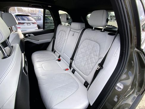 Certified 2025 BMW X5 xDrive40i w/ Climate Comfort Package image 20