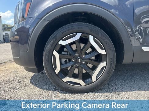 Used 2025 Kia Telluride S image 13