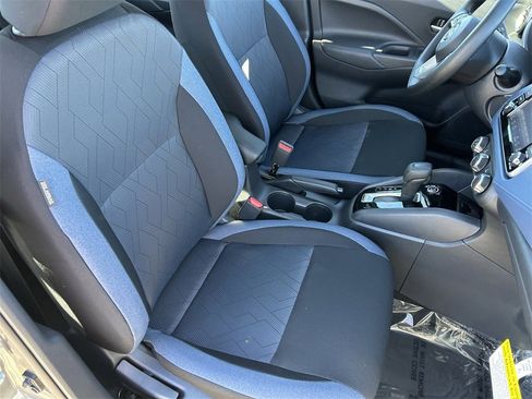 New 2025 Nissan Versa SV w/ Trunk Package image 10