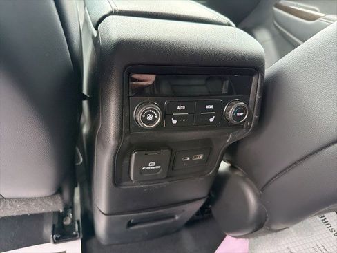 Used 2021 GMC Acadia AT4 w/ Technology Package image 15