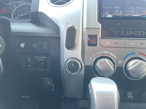 Used 2016 Toyota Tundra SR5 image 23