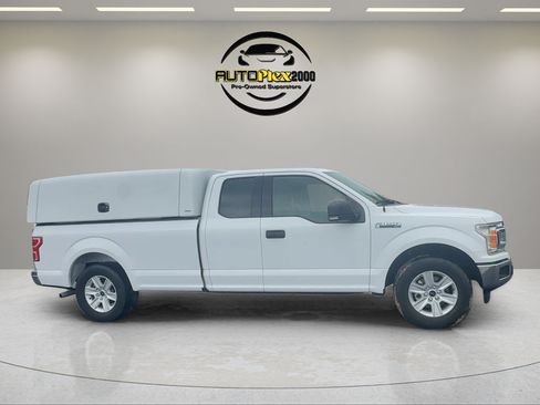 Used 2018 Ford F150 XLT w/ Equipment Group 301A Mid RWD image 8