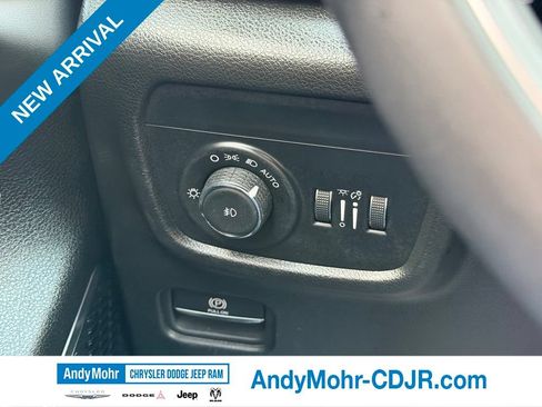 Used 2023 Jeep Grand Cherokee L Overland w/ Rear Seat Video Group I AWD/4WD image 18