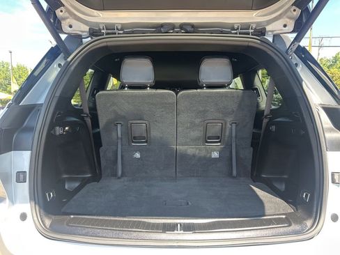 Used 2023 Jeep Grand Cherokee L Altitude image 13