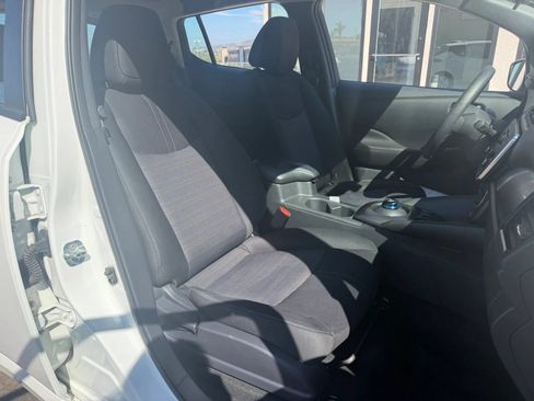 Used 2018 Nissan Leaf S w/ S Charge Package FWD image 21