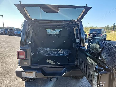 New 2026 Jeep Wrangler Unlimited Sport AWD/4WD image 16