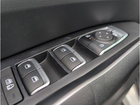 Used 2026 Kia Sorento S w/ S Panoramic Sunroof Package image 12