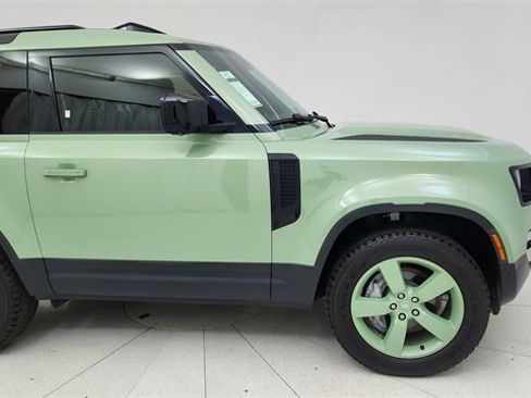 Used 2023 Land Rover Defender 110 75th Limited Edition image 7