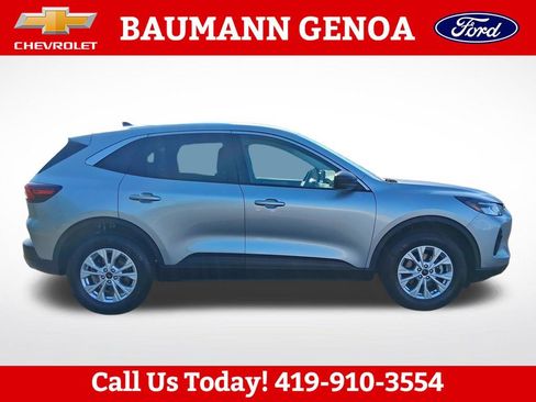 Used 2024 Ford Escape Active AWD/4WD image 7