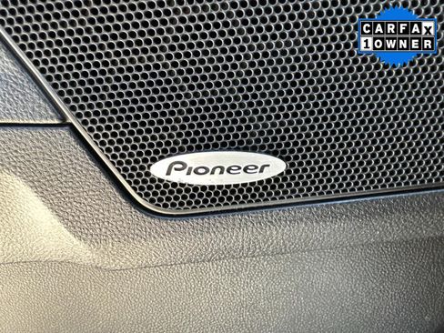 Used 2014 GMC Terrain SLT w/ Chrome Appearance Package image 22