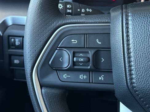 New 2026 Toyota 4Runner SR5 AWD/4WD image 26