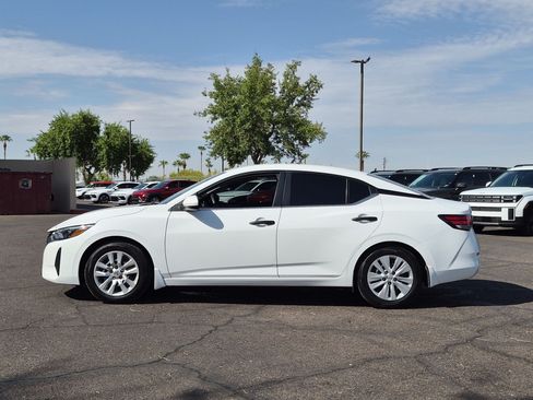 Used 2024 Nissan Sentra S FWD image 9