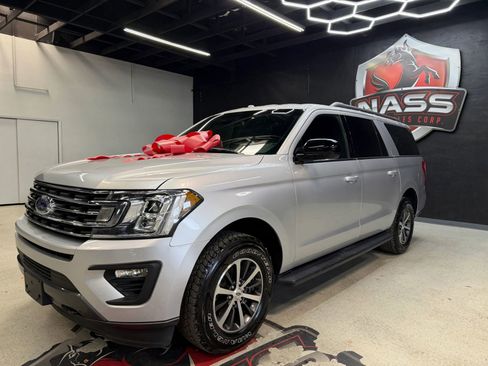 Used 2019 Ford Expedition Max XL AWD/4WD image 3