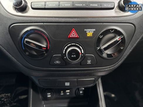 Used 2020 Hyundai Accent SE image 15