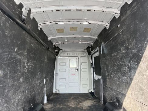 Used 2022 Ford E-Transit 148 High Roof Extended w/ Load Area Protection Package image 25