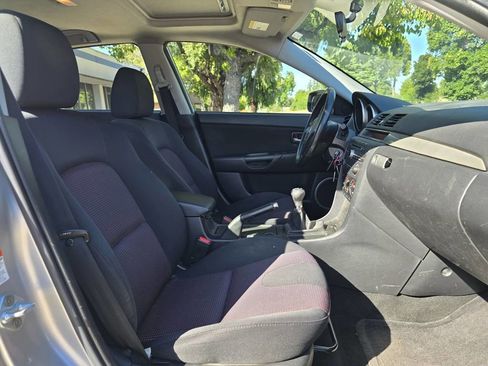 Used 2006 MAZDA MAZDA3 s Touring FWD image 16