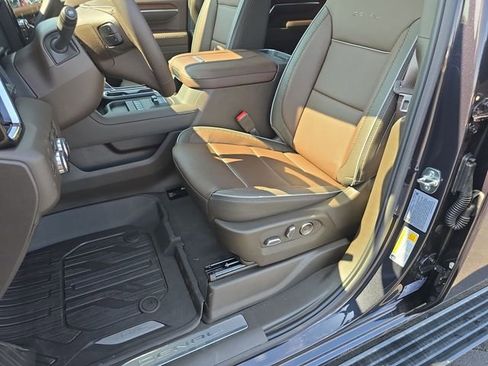 New 2025 GMC Sierra 2500 Denali w/ Denali Reserve Package image 20