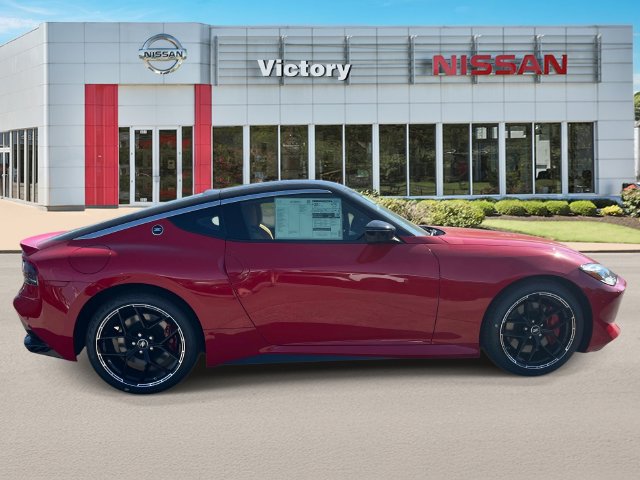 New 2027 Nissan Z Performance RWD image 2