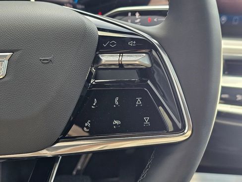 New 2026 Cadillac Lyriq Sport AWD/4WD image 25