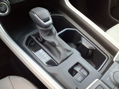 Used 2026 Toyota Grand Highlander AWD image 14