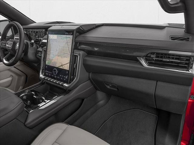 New 2026 GMC Yukon Denali w/ Advanced Technology Package AWD/4WD image 11