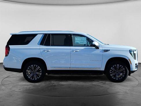 New 2026 GMC Yukon Elevation w/ Elevation Premium Package AWD/4WD image 10
