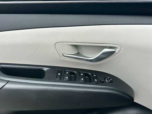 Used 2024 Hyundai Tucson SE FWD image 11