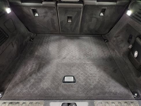 Used 2025 Land Rover Range Rover Sport SV Edition Two image 57