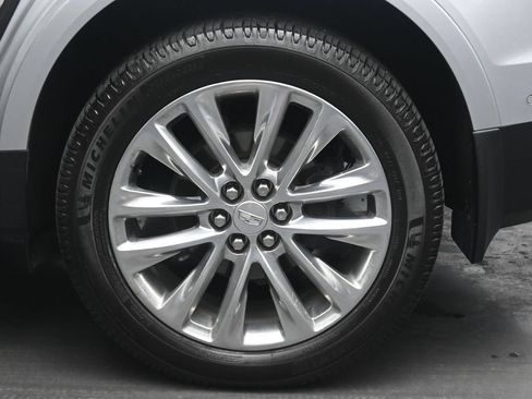 Used 2017 Cadillac XT5 Platinum w/ Driver Assist Package AWD/4WD image 27