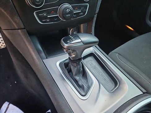 Used 2021 Dodge Charger GT w/ Performance Handling Group image 11