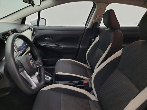 Used 2021 Nissan Versa SV FWD image 17