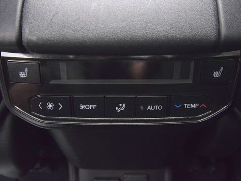 Used 2020 Toyota Highlander Platinum AWD/4WD image 43