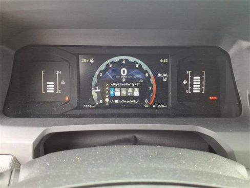 Certified 2025 Toyota Tacoma SR5 image 9