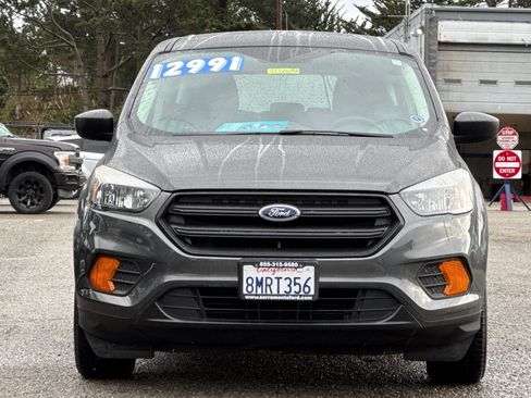Used 2019 Ford Escape S image 10