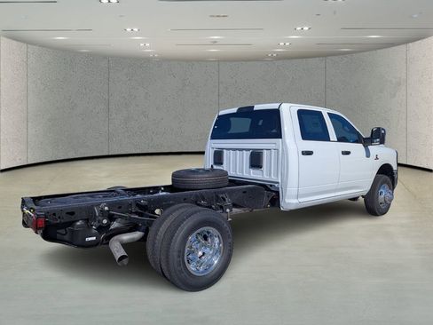 New 2026 RAM 3500 Tradesman image 4