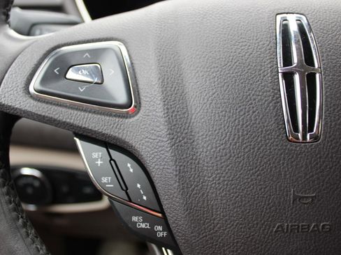 Used 2018 Lincoln MKC Reserve AWD/4WD image 19