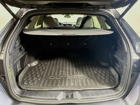 Used 2023 Subaru Outback Premium image 27