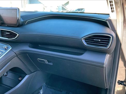 Used 2021 Hyundai Santa Fe SEL w/ Convenience + Premium Package image 17