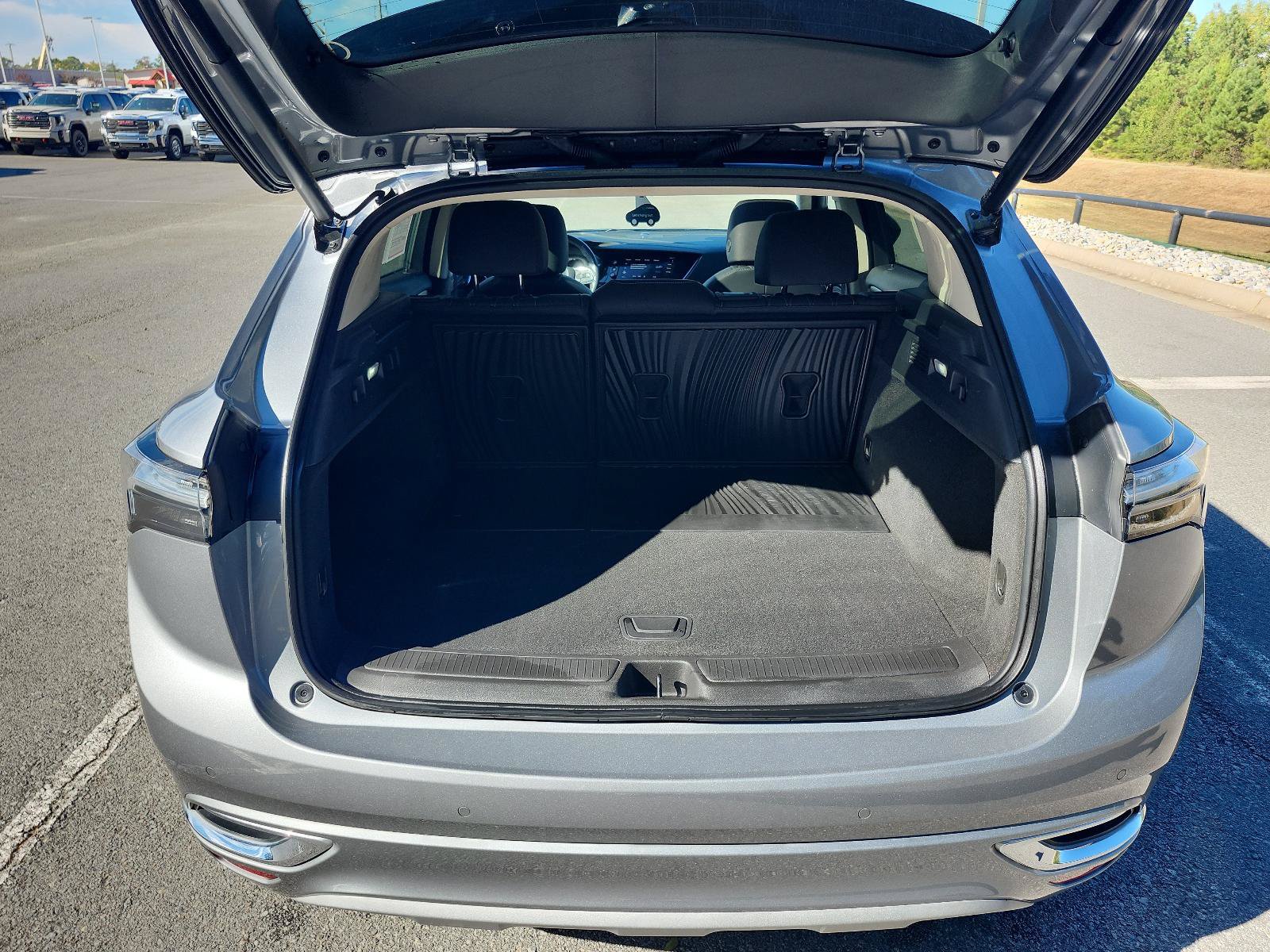 Certified 2023 Buick Envision Avenir AWD/4WD image 7