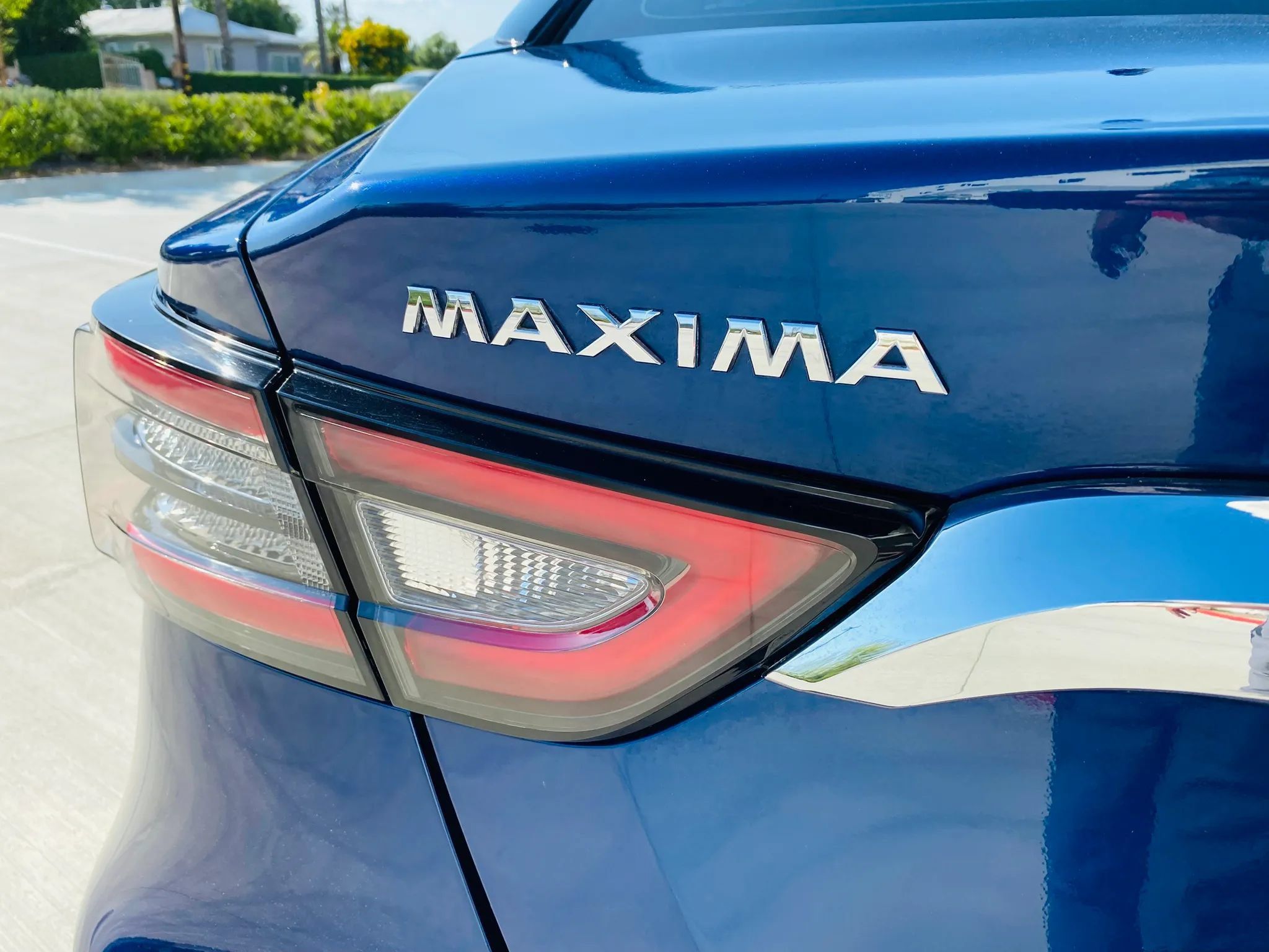 Used 2023 Nissan Maxima SV w/ Floor Mat Group FWD image 8