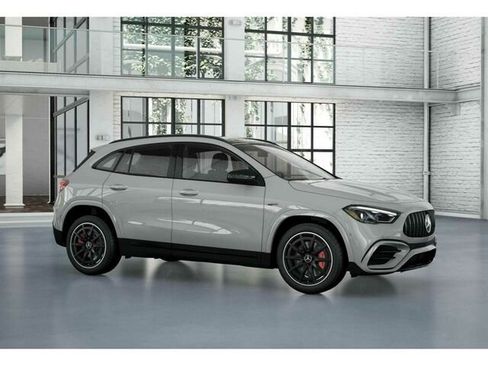 New 2026 Mercedes-Benz GLA 35 AMG 4MATIC image 14
