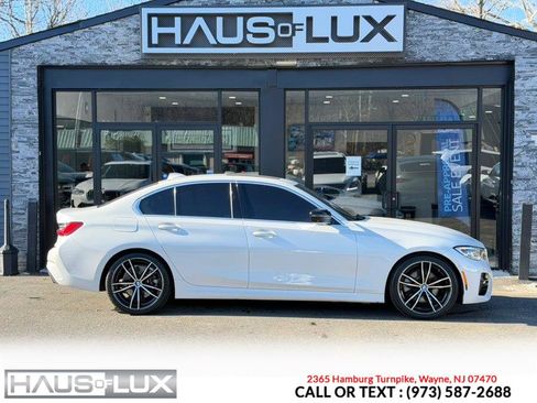 Used 2019 BMW 330i Sedan image 12