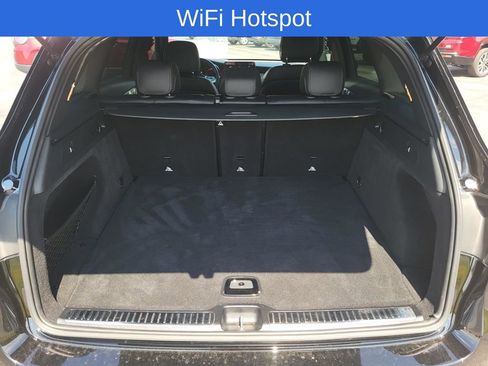 Used 2021 Mercedes-Benz GLC 300 image 10